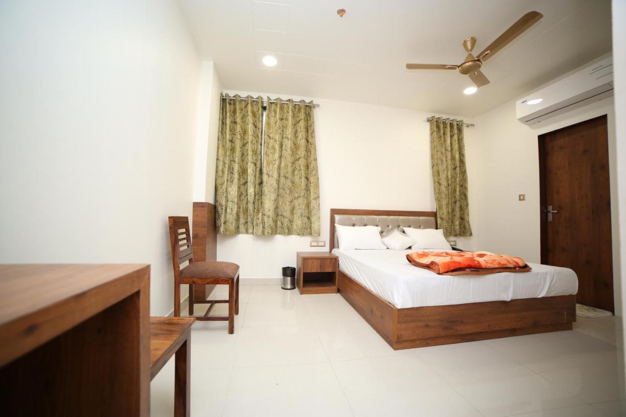 Hotel Devens Jaipur Extérieur photo